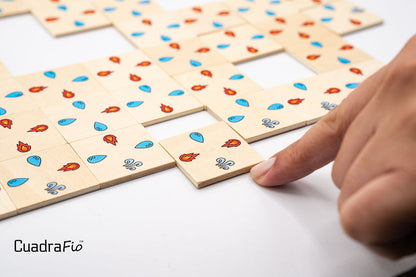 CuadraFio: Master the Elements in a Strategic Puzzle Battle