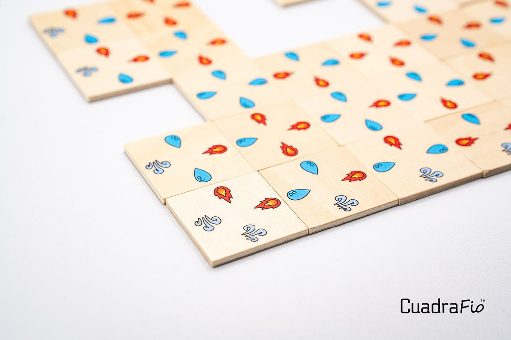 CuadraFio: Master the Elements in a Strategic Puzzle Battle